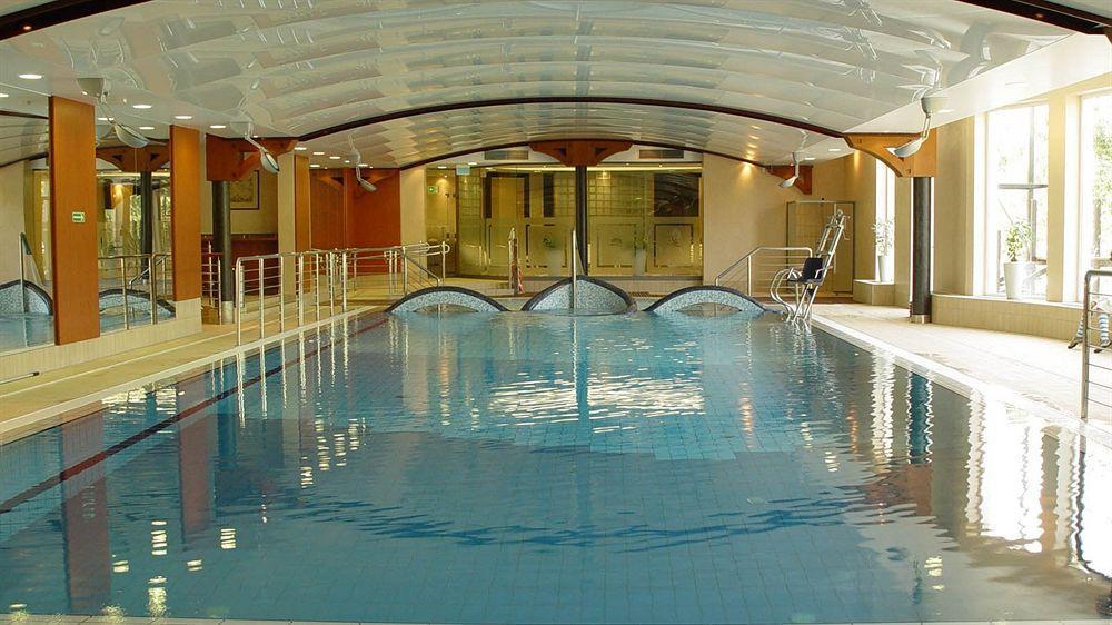 Leba Hotel & Spa Extérieur photo