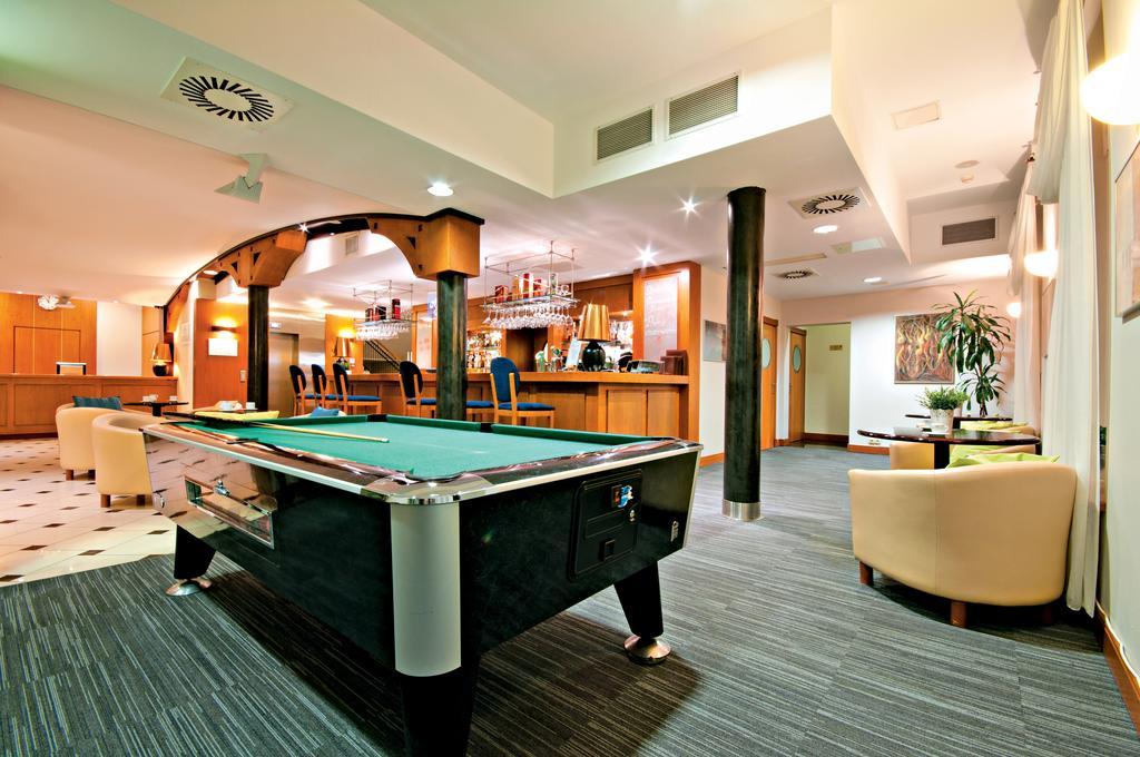 Leba Hotel & Spa Extérieur photo