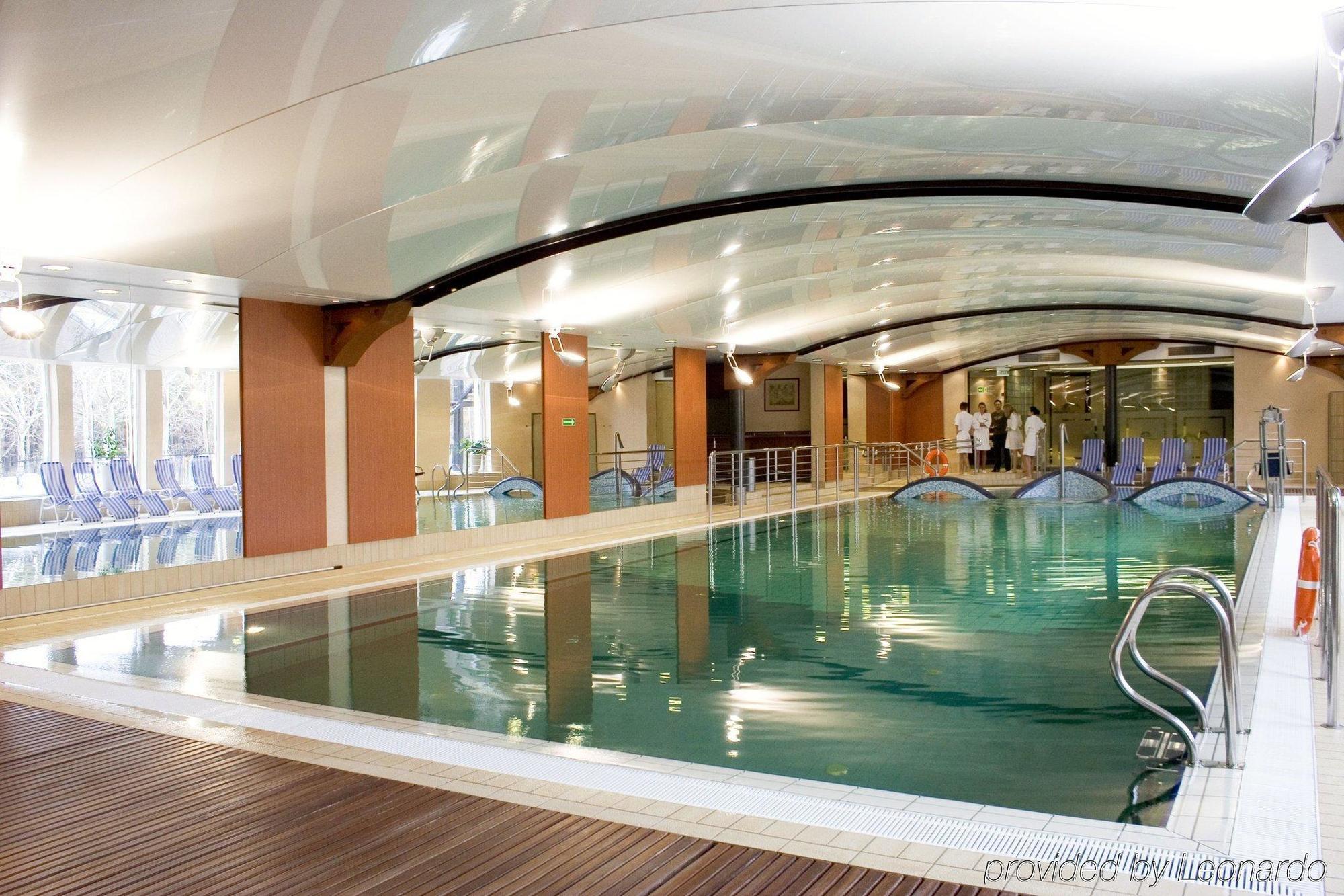 Leba Hotel & Spa Extérieur photo